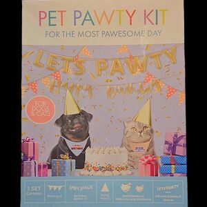 Paladone Pets Birthday Party Decoration Kit